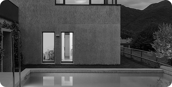 EZVIZ HB8 Pro Battery-Powered Pan & Tilt Wi-Fi Camera