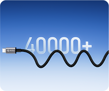 Akiitu Pro Series Charge Cable