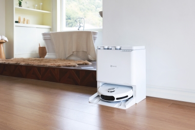 Put your feet up, while the EZVIZ RS20 Pro takes care of your floors