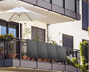 EZVIZ 400W Solar Starter Kit