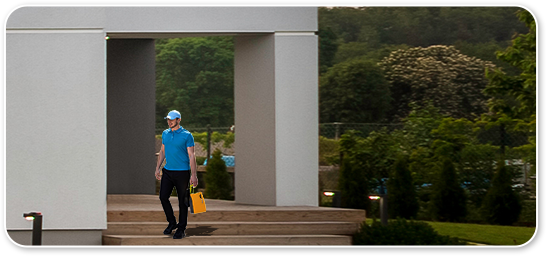 C9c Dual 2k Dual-Lens Pan & Tilt Wi-Fi Camera