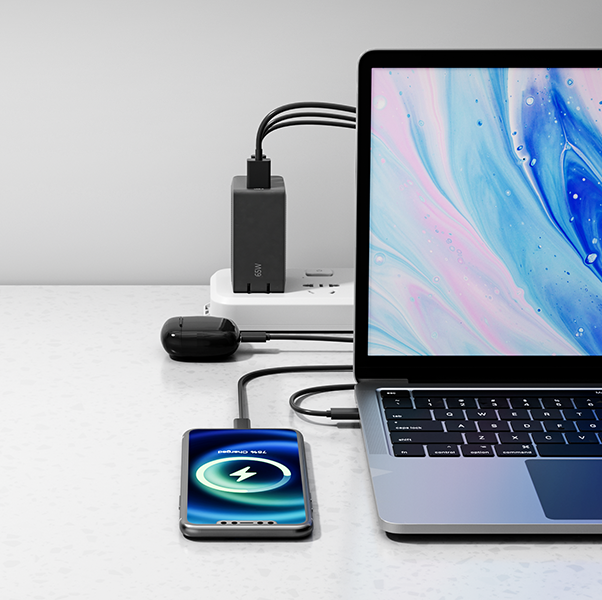 Akiitu GaN Fast Charger Pro Series 65W
